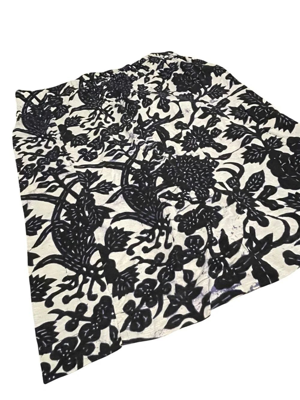 LOFT Black and White Floral A-Line Skirt
